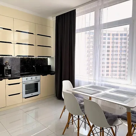 просторная в аркадии каманина Apartment Odesa